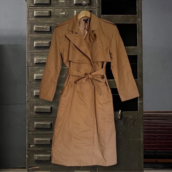 NASTY GAL • Camel Tan Extreme Shoulder Trench Coat Winter Fall Jacket - Picture 8 of 8